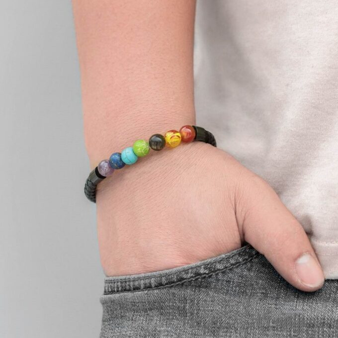 Magnetic Clasp 7 Chakra Diffuser Bracelet - Image 3